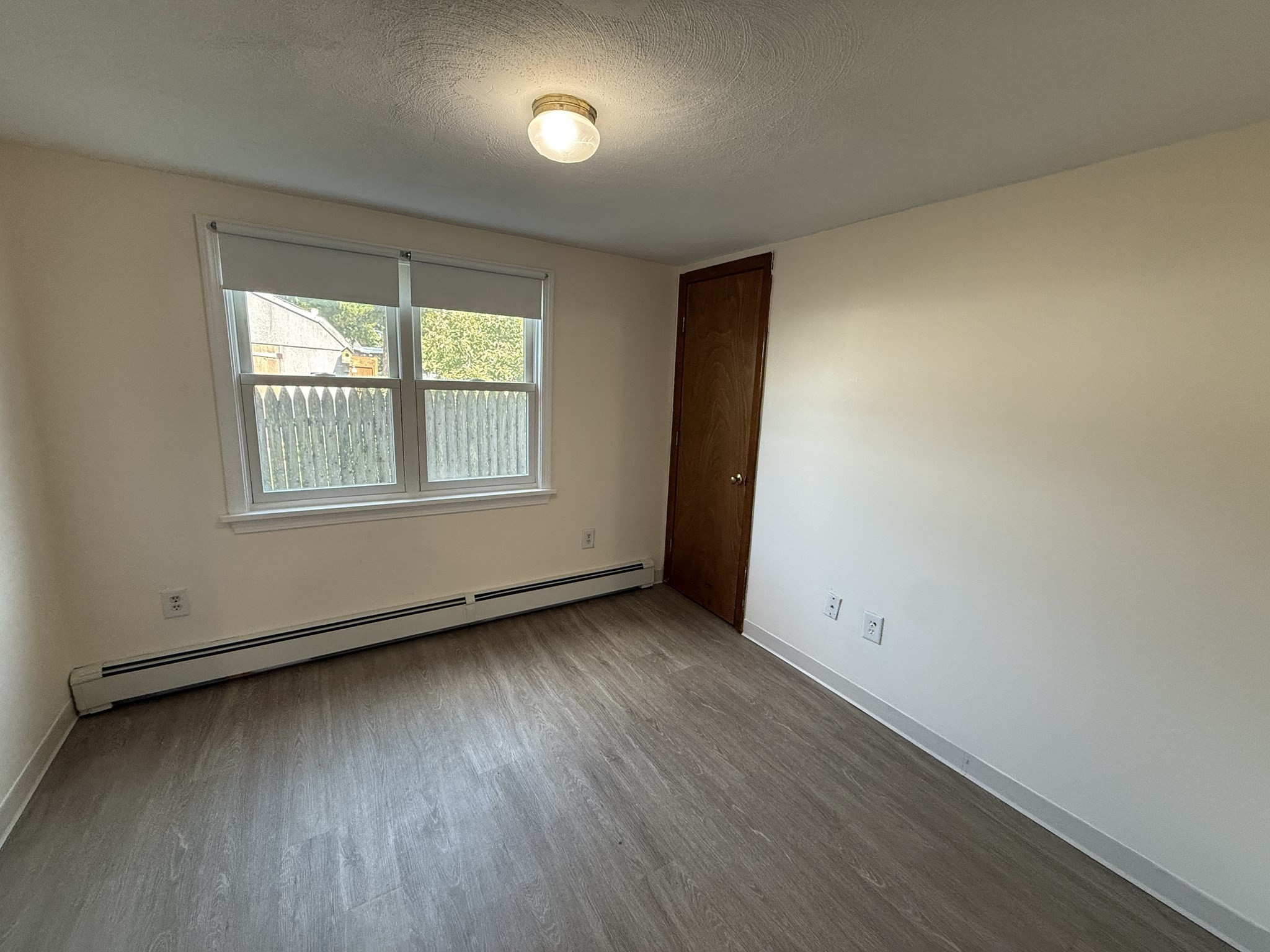 54 Pleasant St # A Property Photo 14