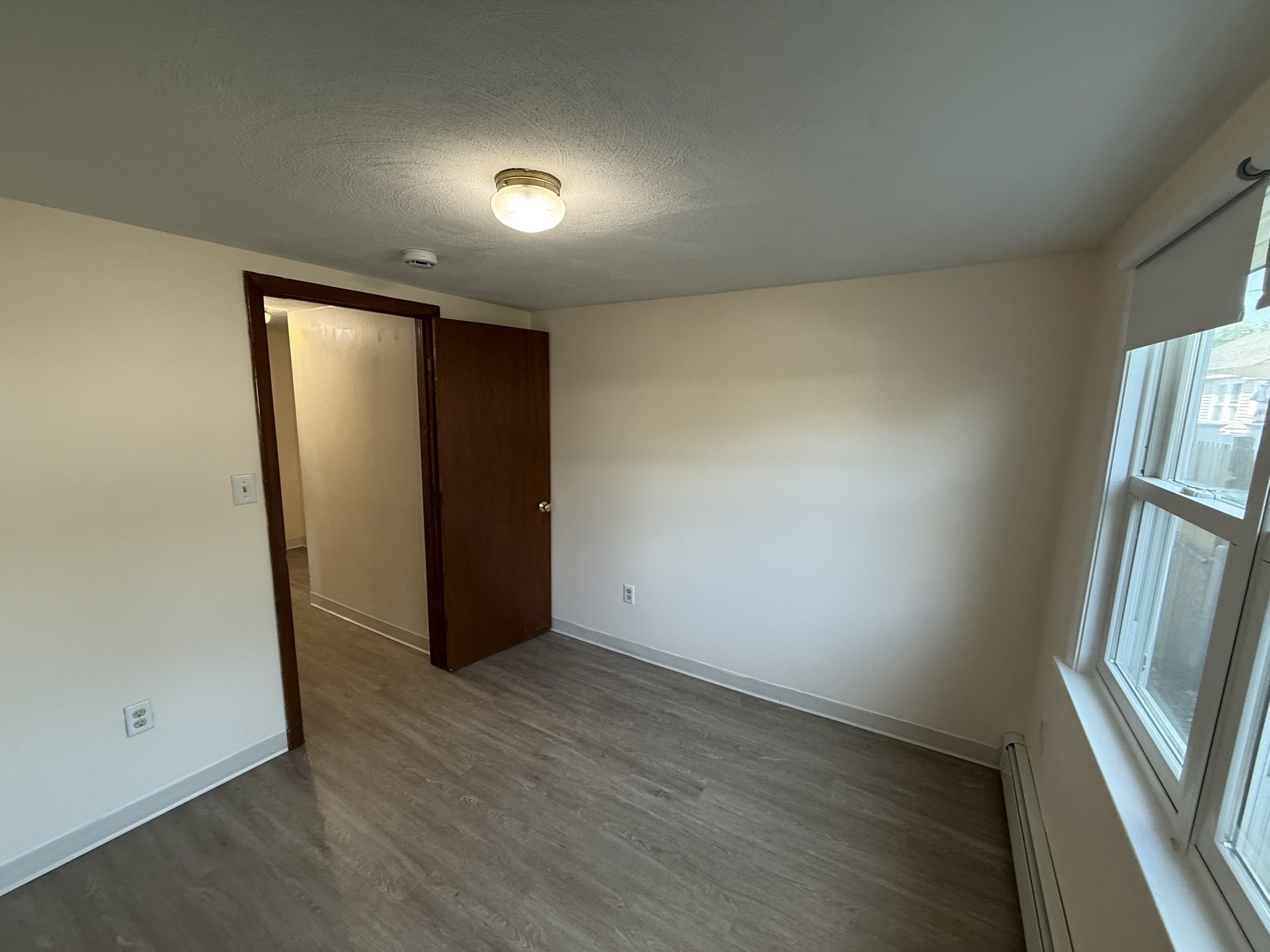 54 Pleasant St # A Property Photo 15