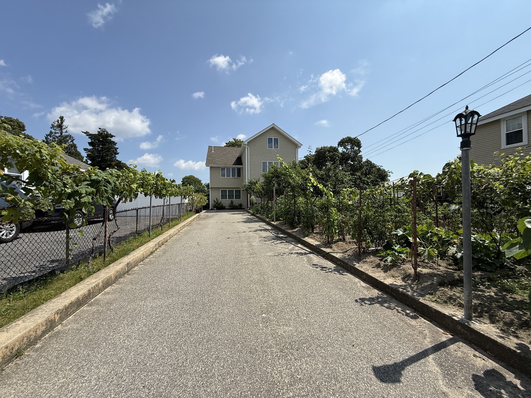 54 Pleasant St # A Property Photo 19