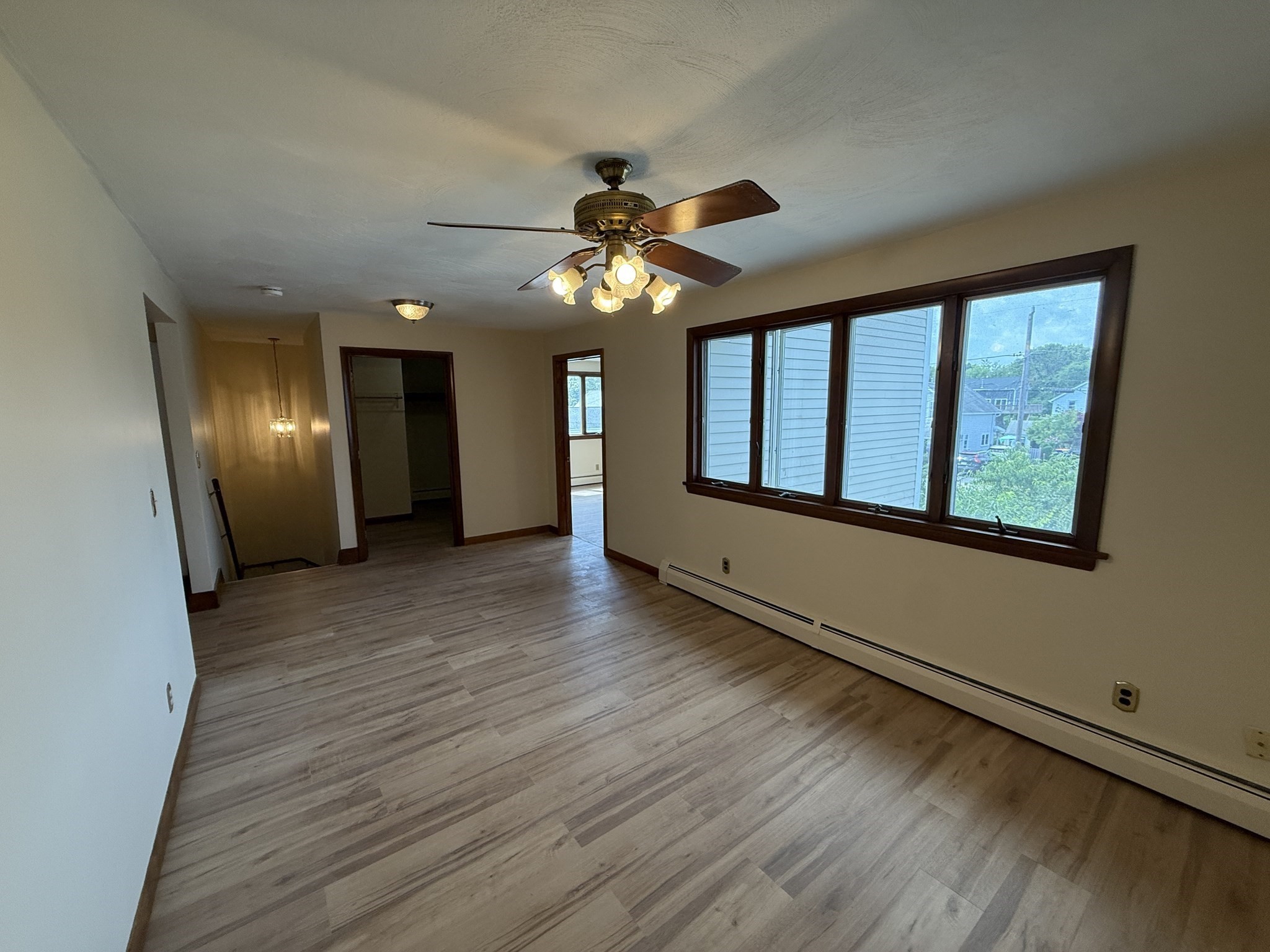 54 Pleasant St # B Property Photo 5