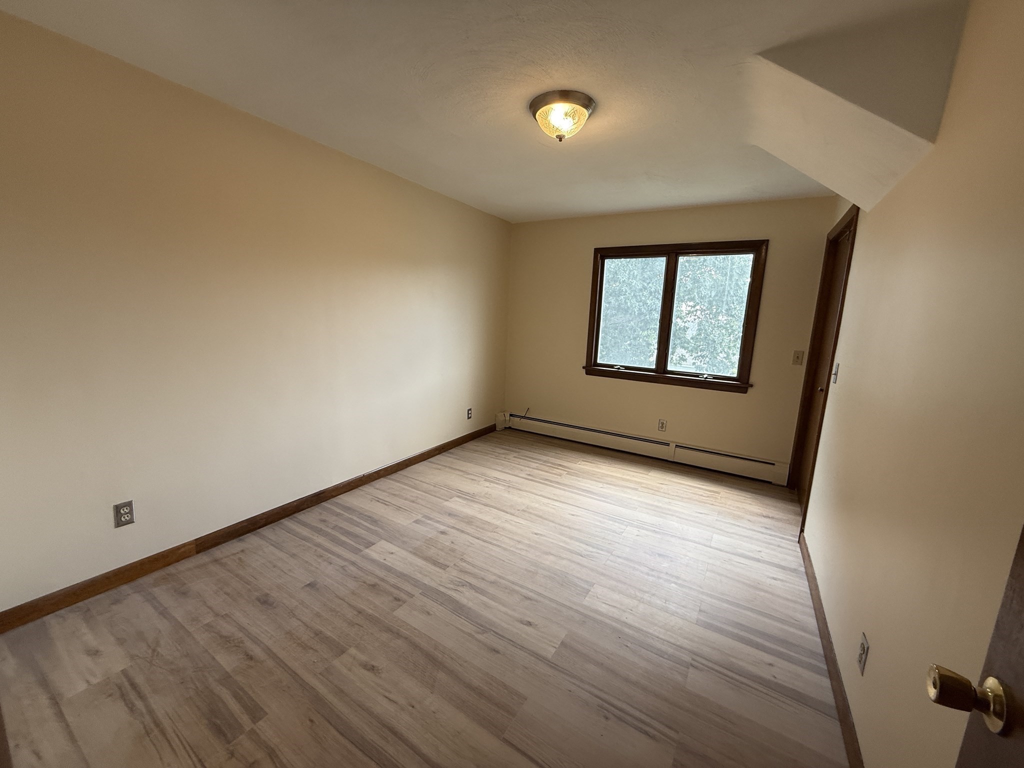 54 Pleasant St # B Property Photo 11