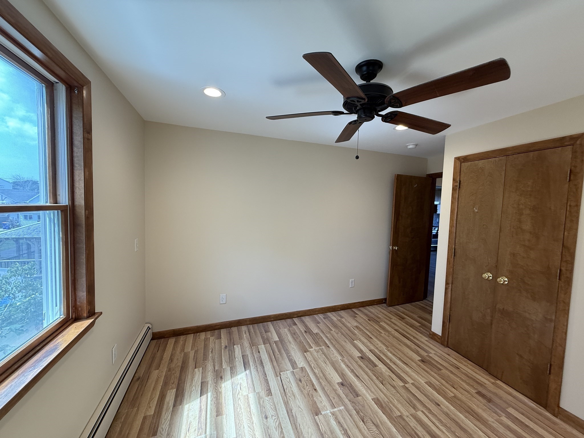 54 Pleasant St # B Property Photo 15
