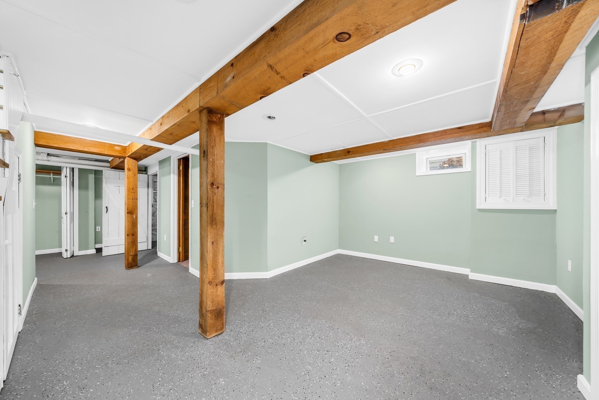 21 Leroy Ave Property Photo 33