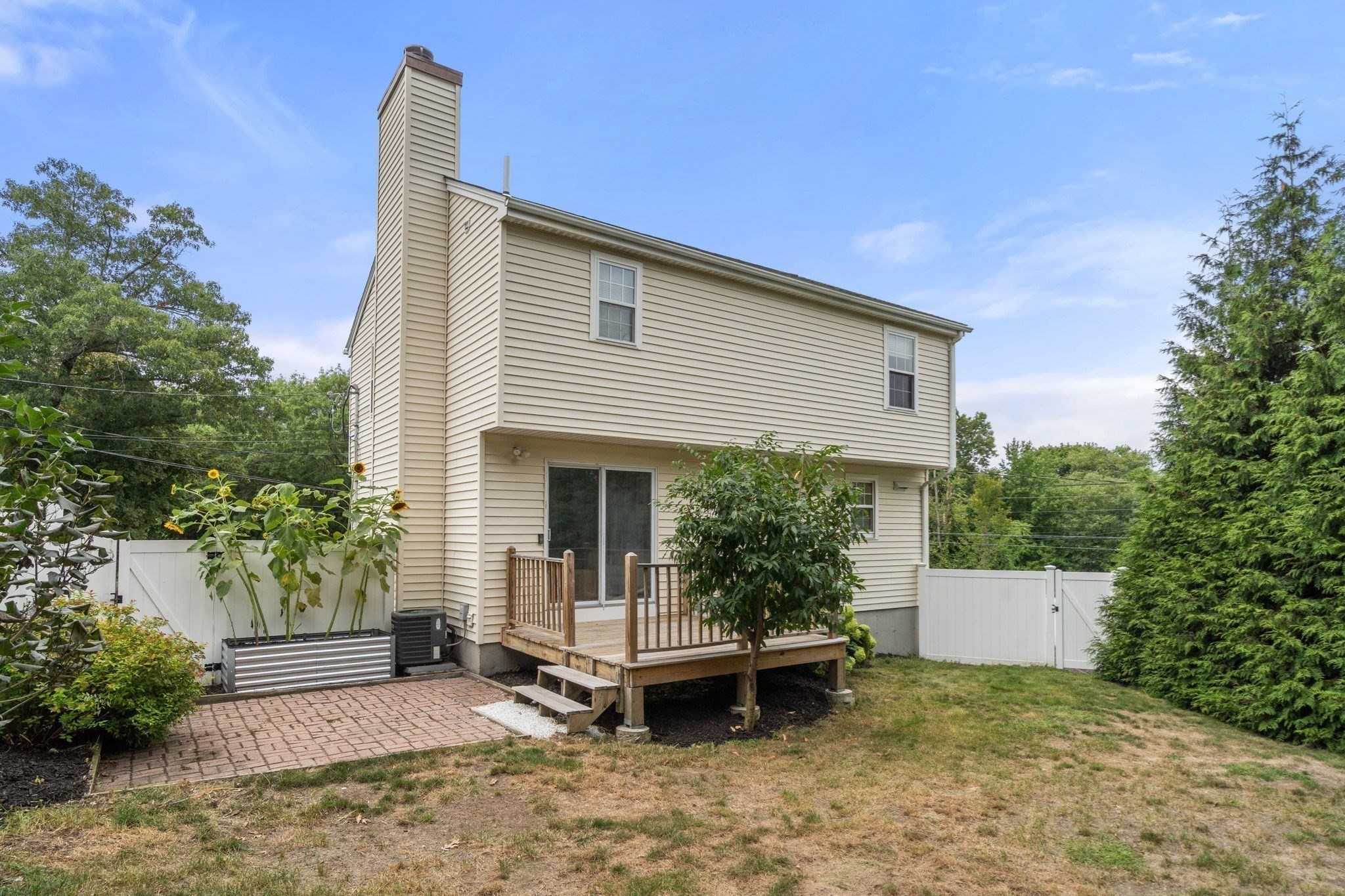 6 Tyler St Property Photo 26