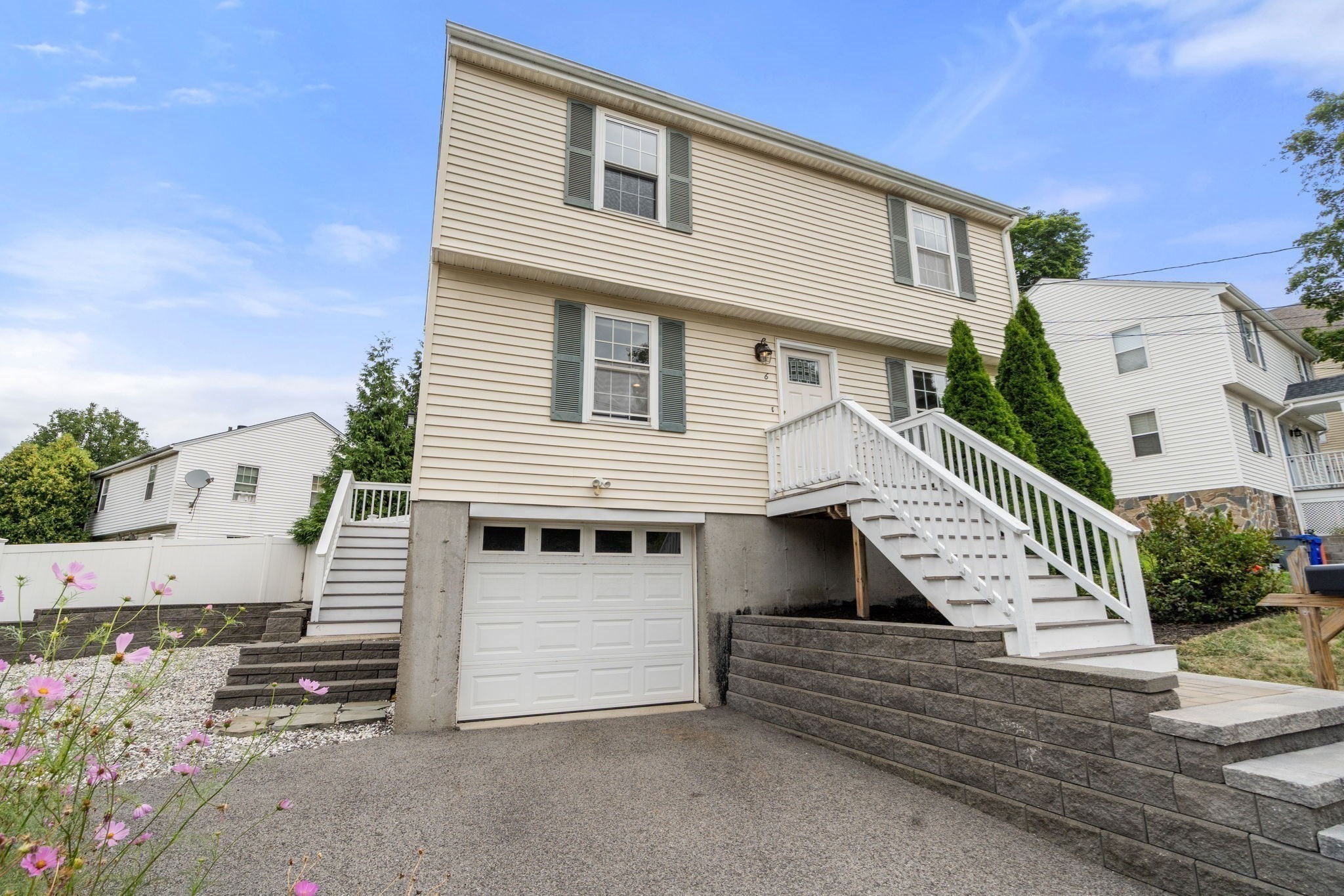6 Tyler St Property Photo 28