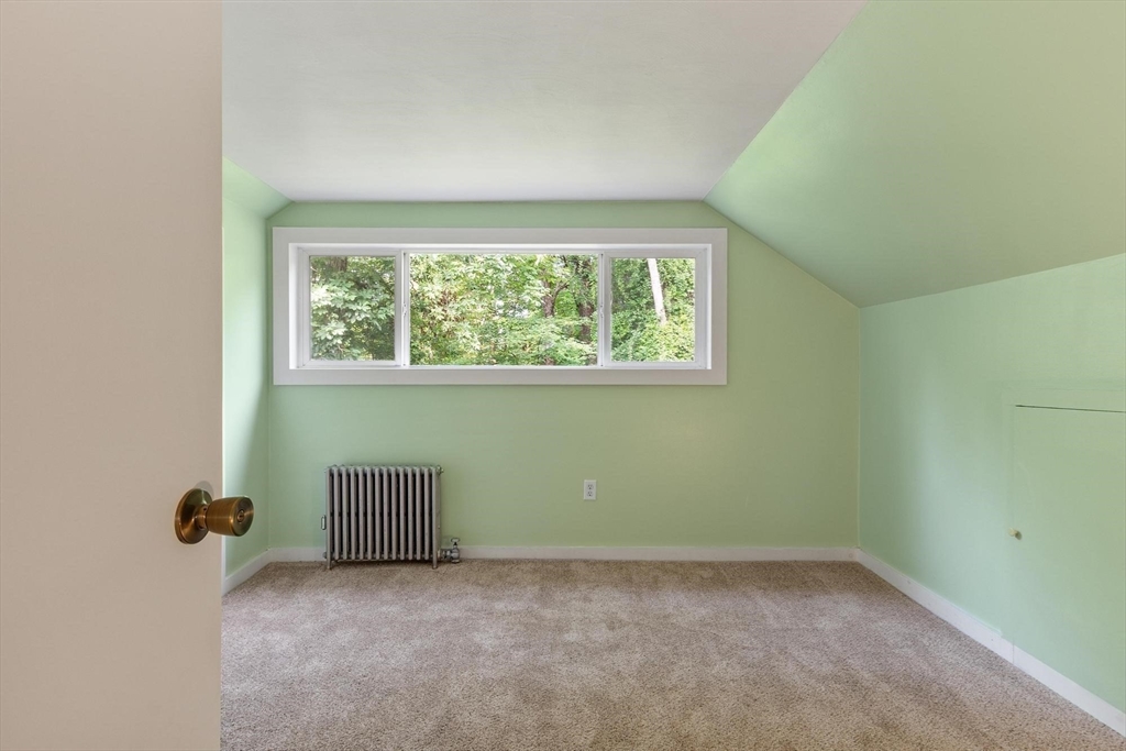366 Allen Rd Property Photo 24