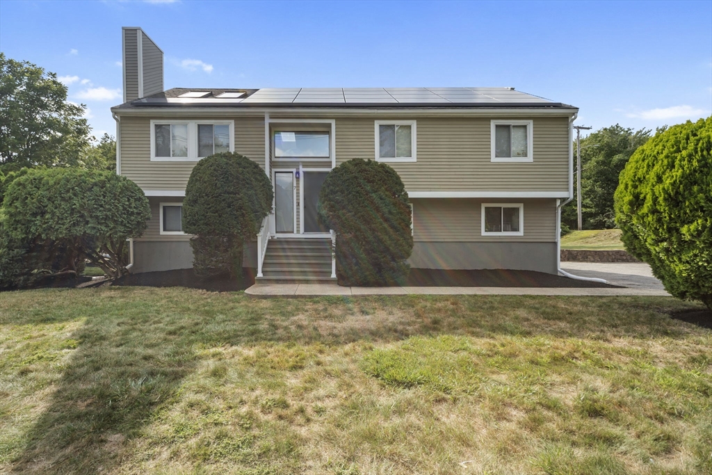 7 Cedar St Property Photo 1