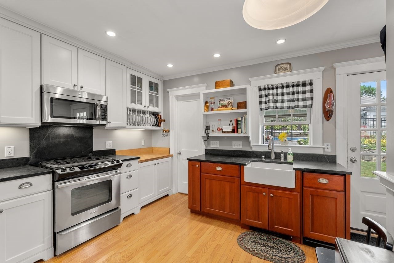 45 Wendell Park Property Photo 13