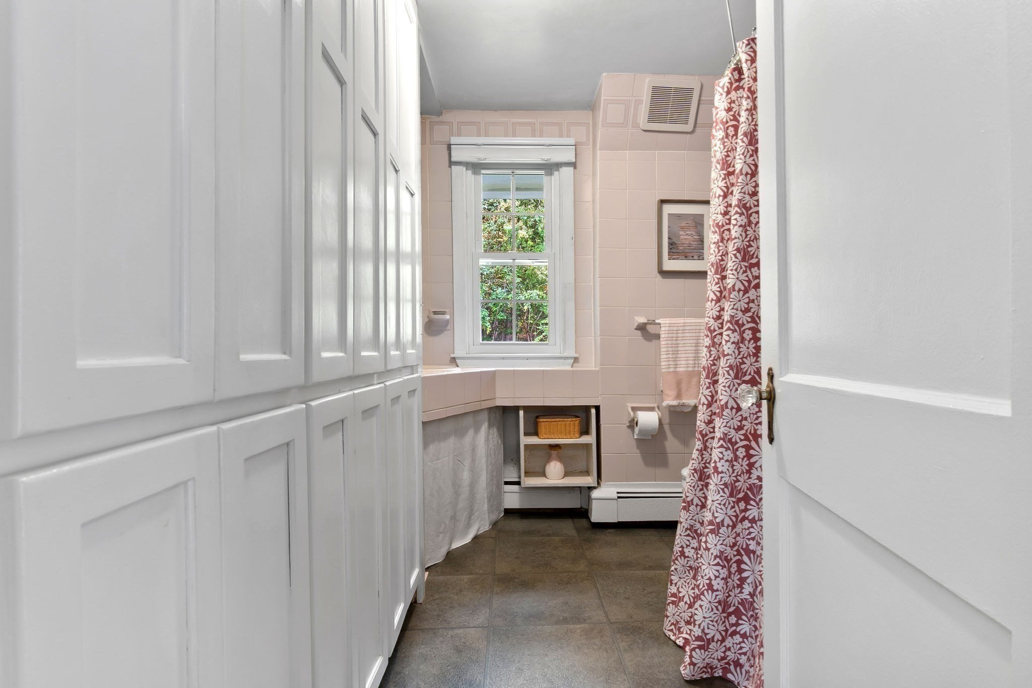 6 Pew Ave Property Photo 20