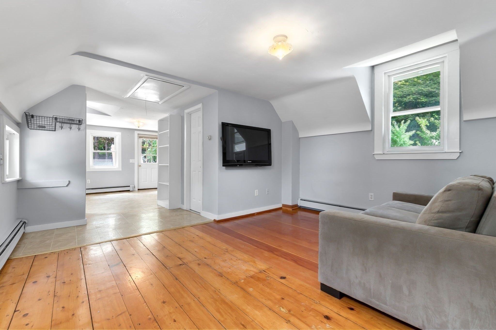6 Pew Ave Property Photo 37