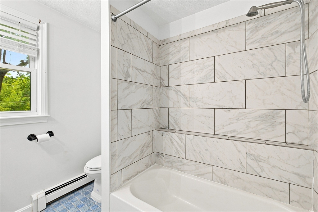 20 Chestnut St # B Property Photo 14
