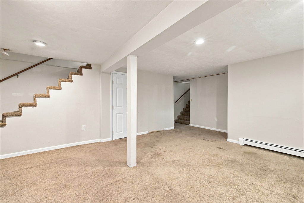20 Chestnut St # B Property Photo 15