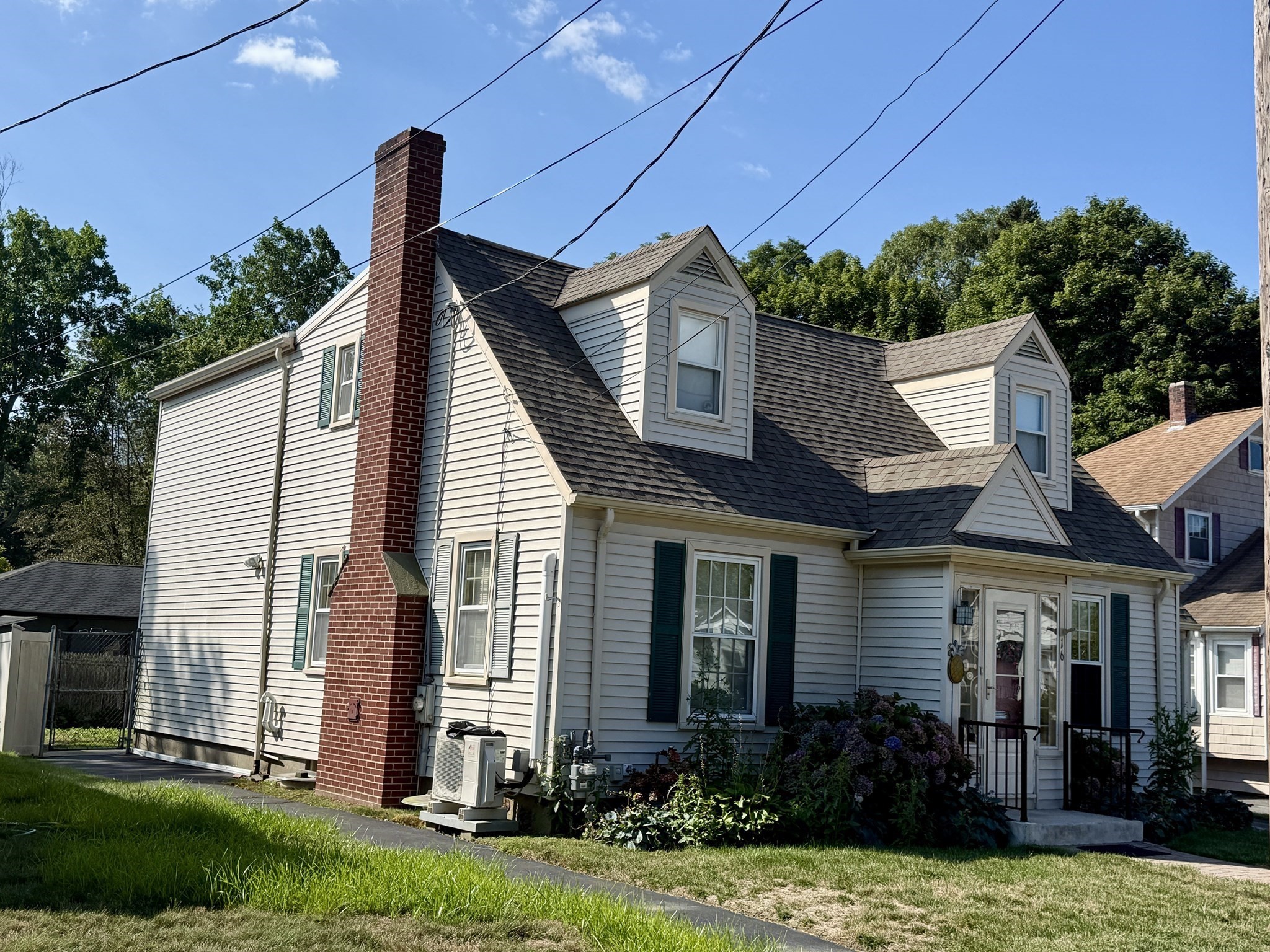 16 Pauline St Property Photo 3
