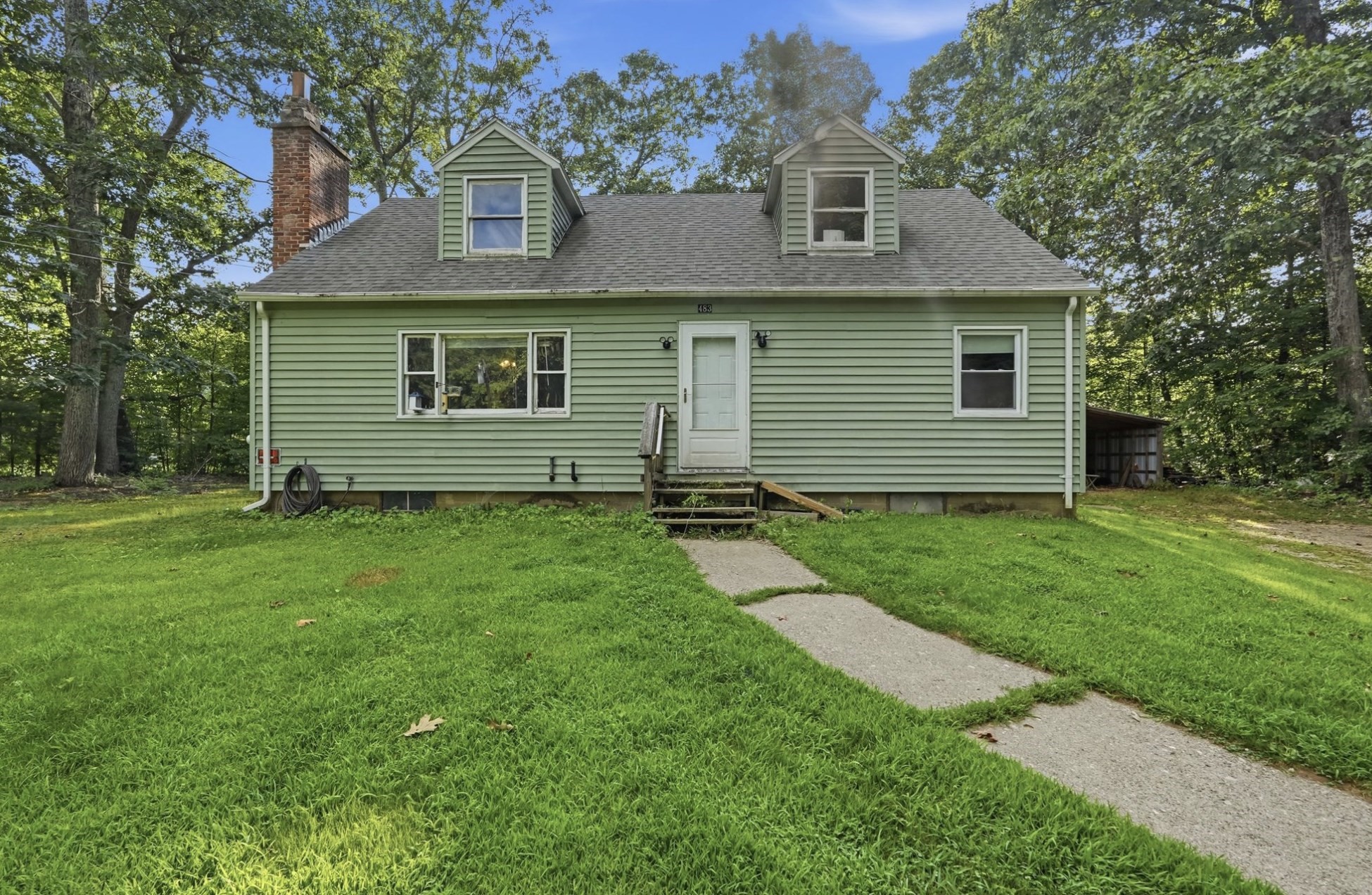 483 Federal St Property Photo 1