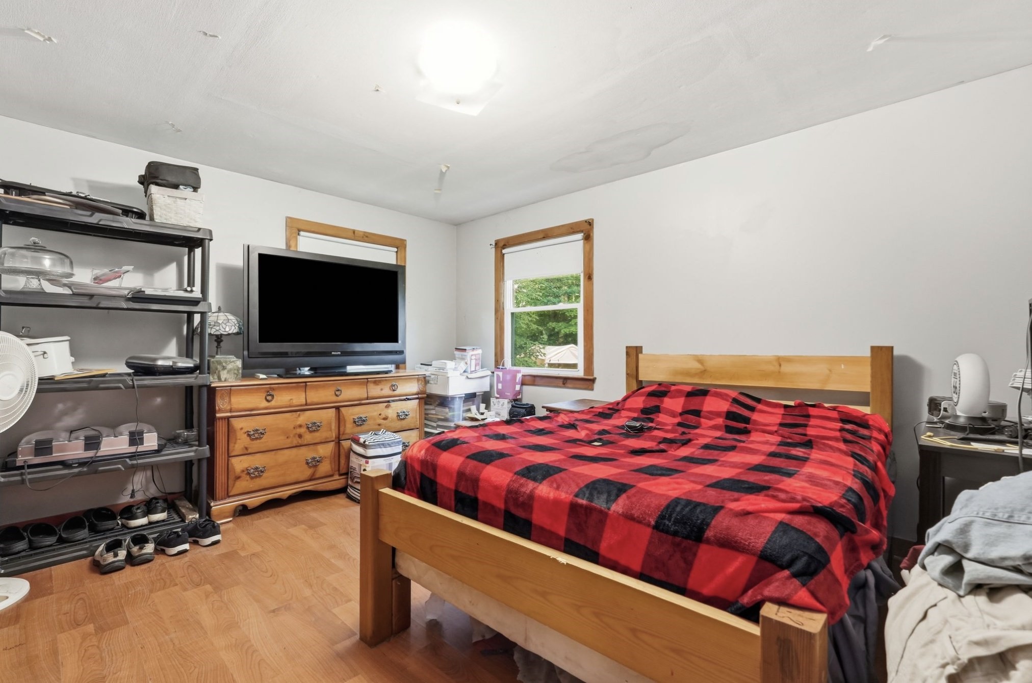 483 Federal St Property Photo 16