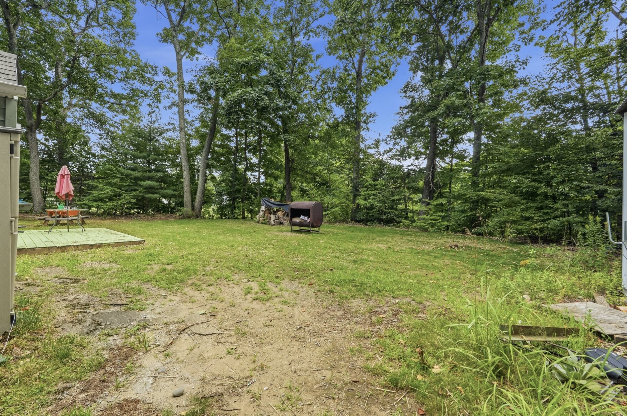 483 Federal St Property Photo 28