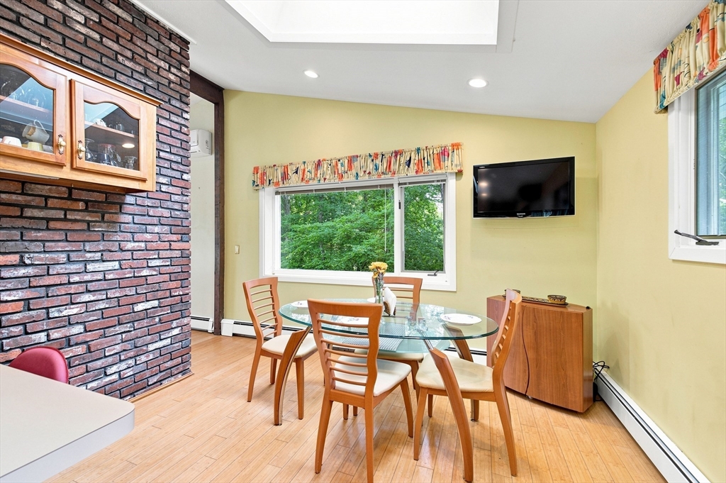 79 Pond Cir Property Photo 6
