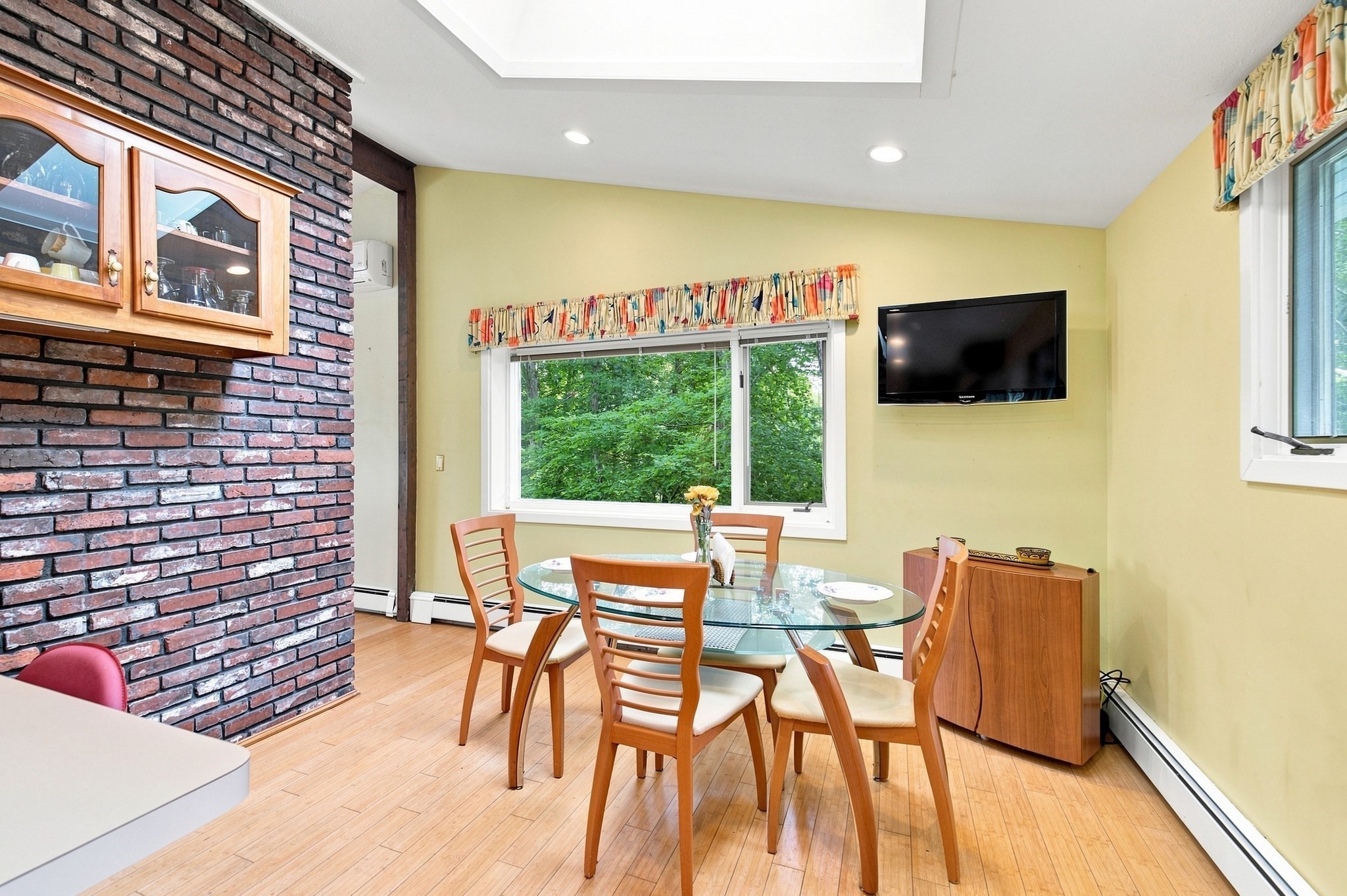 79 Pond Cir Property Photo 6