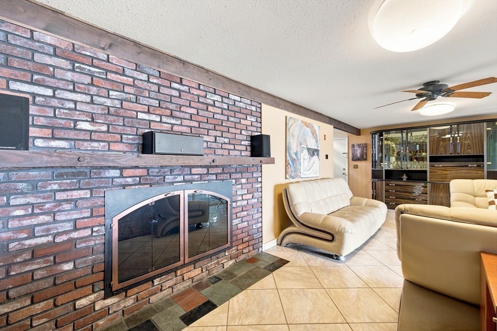 79 Pond Cir Property Photo 18