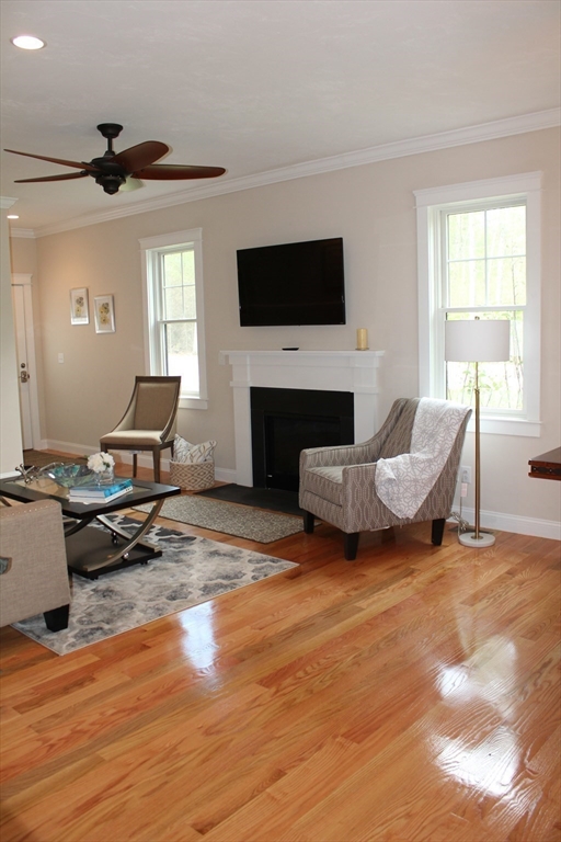 113 Compass Point Drive # 92 Property Photo 4