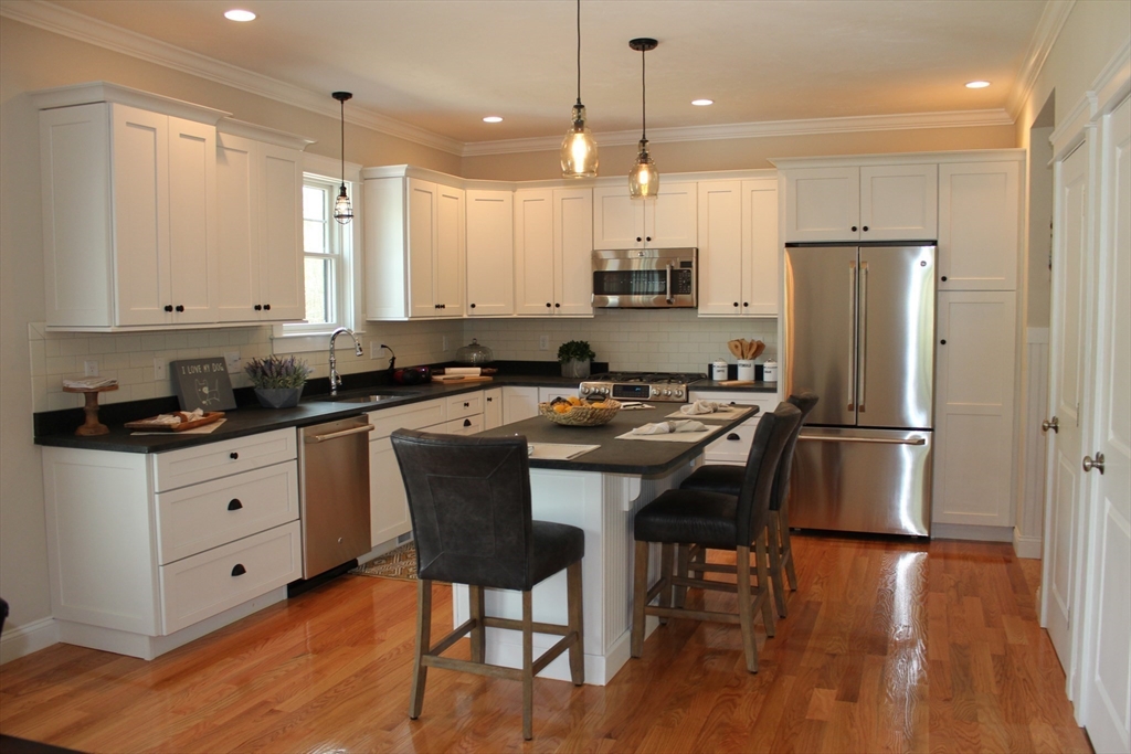 113 Compass Point Drive # 92 Property Photo 8