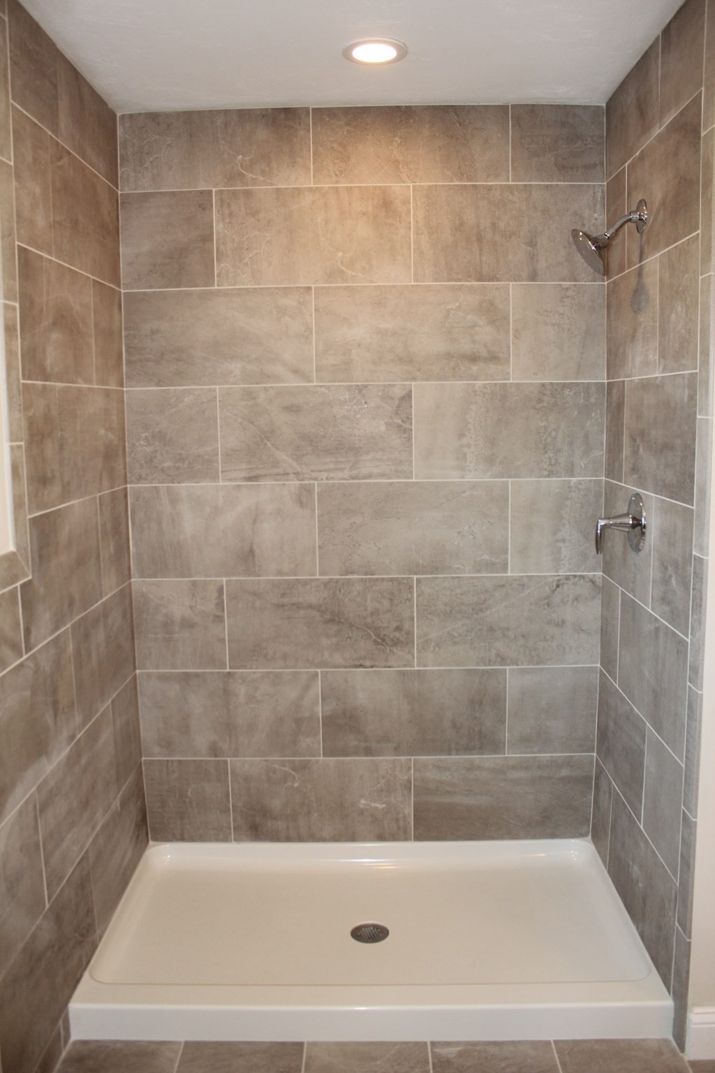 113 Compass Point Drive # 92 Property Photo 14