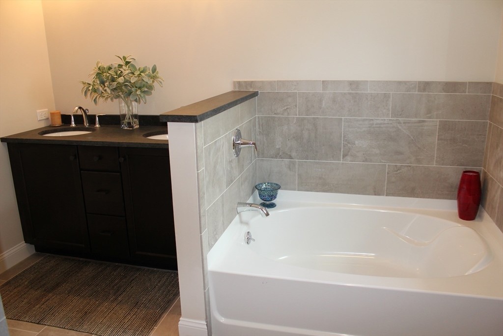 113 Compass Point Drive # 92 Property Photo 16