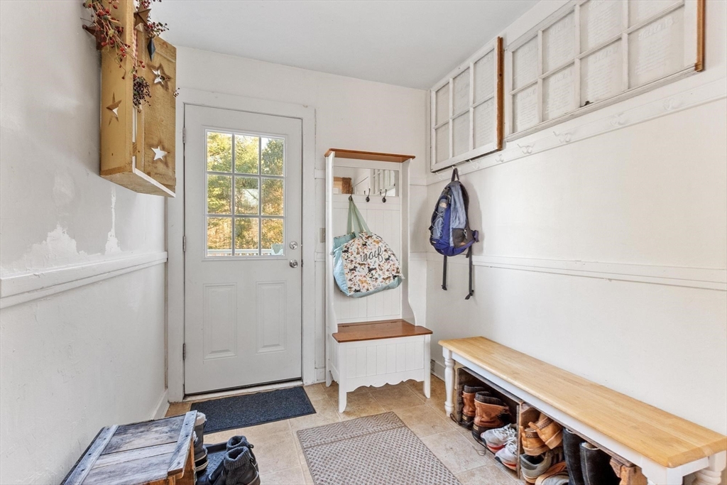 135 Worcester Road Property Photo 5
