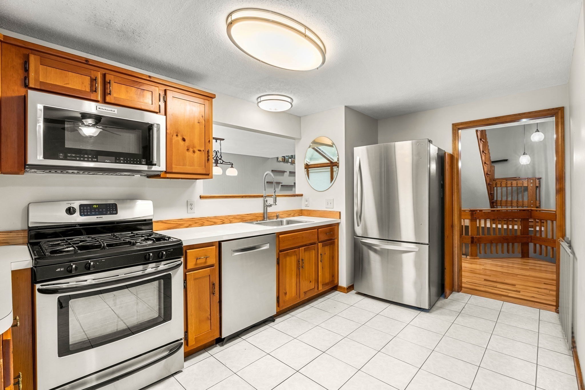 13 Eaton Ct # 13 Property Photo 12