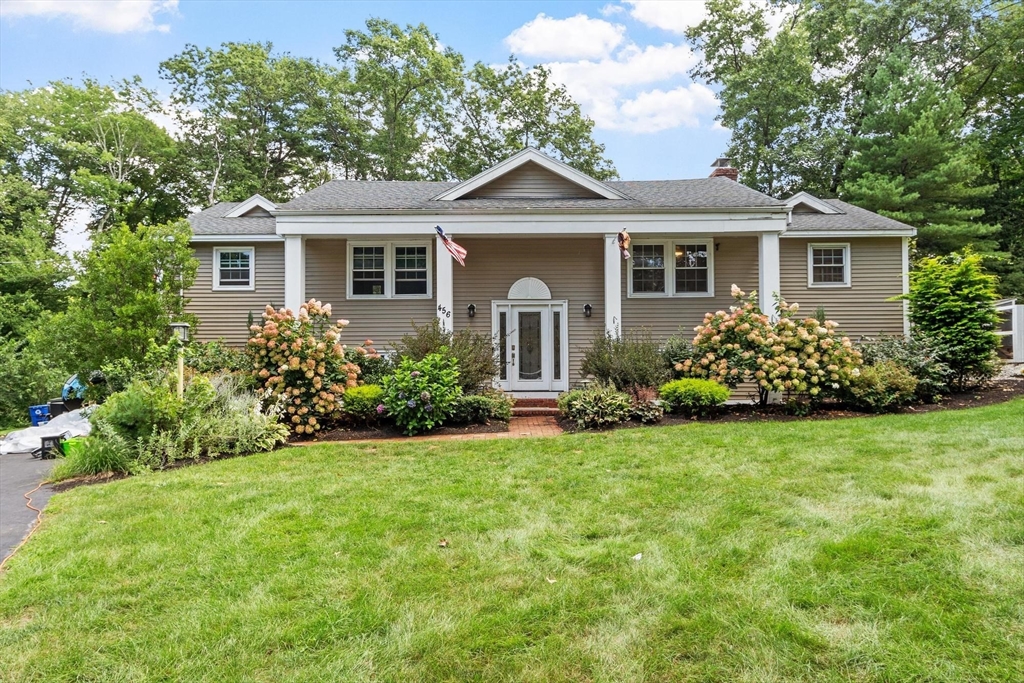 456 Summer Property Photo 1