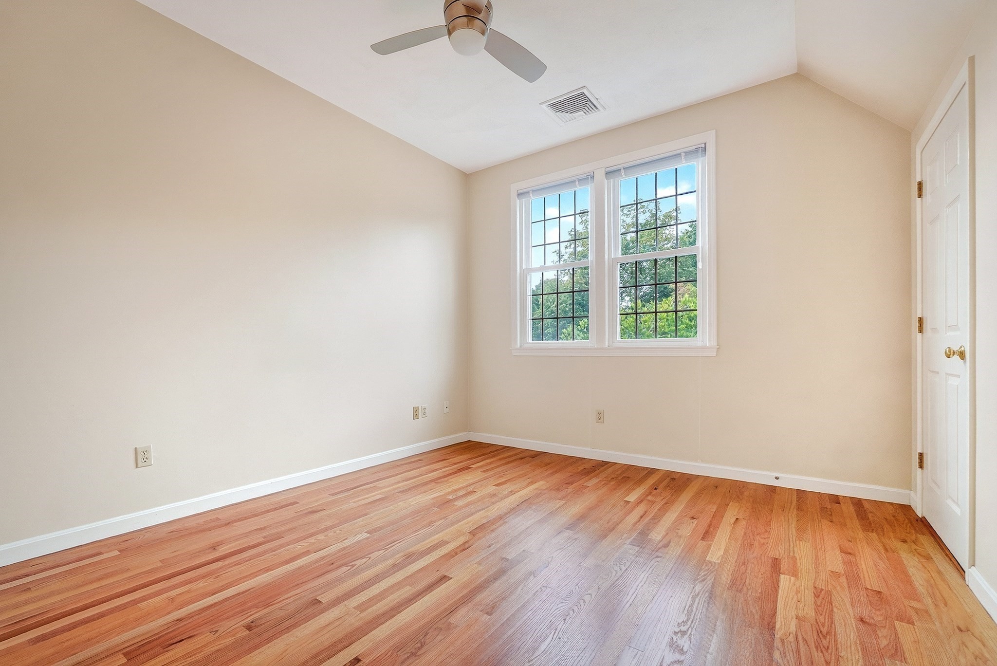 35 Mitchell Grant Way # 35 Property Photo 18