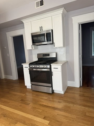 10 Sutton St 3 # 3 Property Photo 2