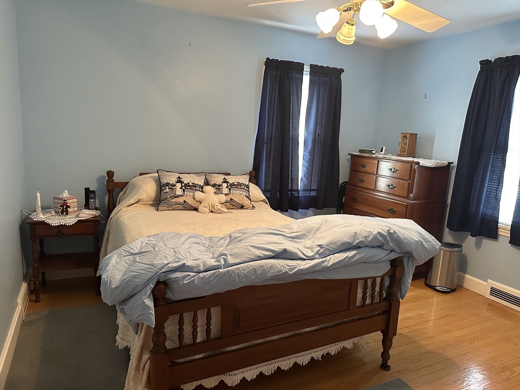 124 Felton St. Property Photo 6