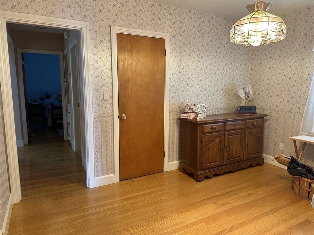 124 Felton St. Property Photo 9
