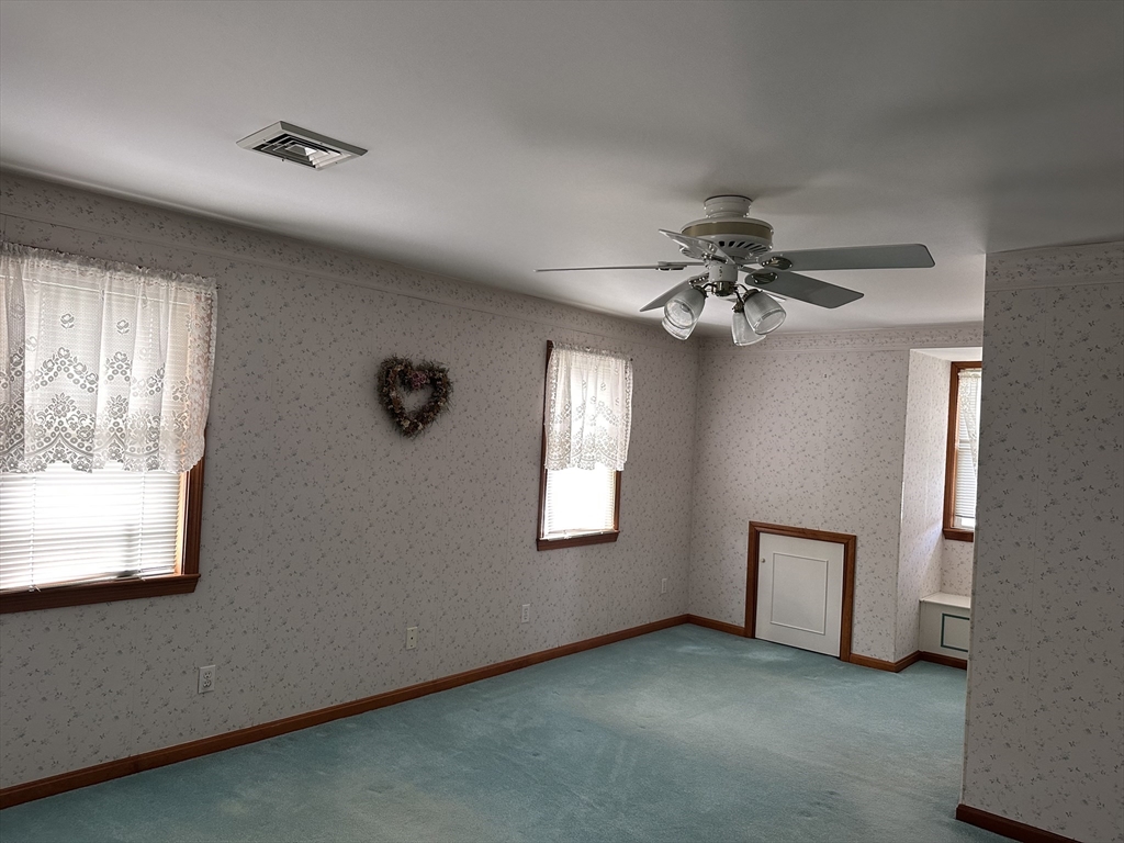 124 Felton St. Property Photo 12