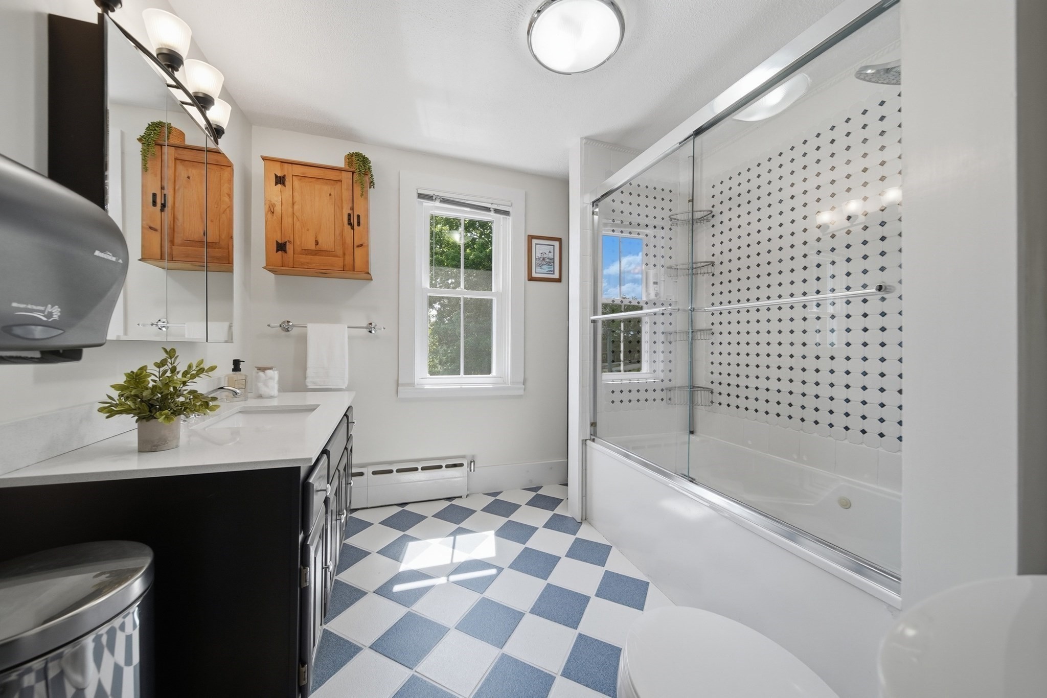 179 Main St. Property Photo 16