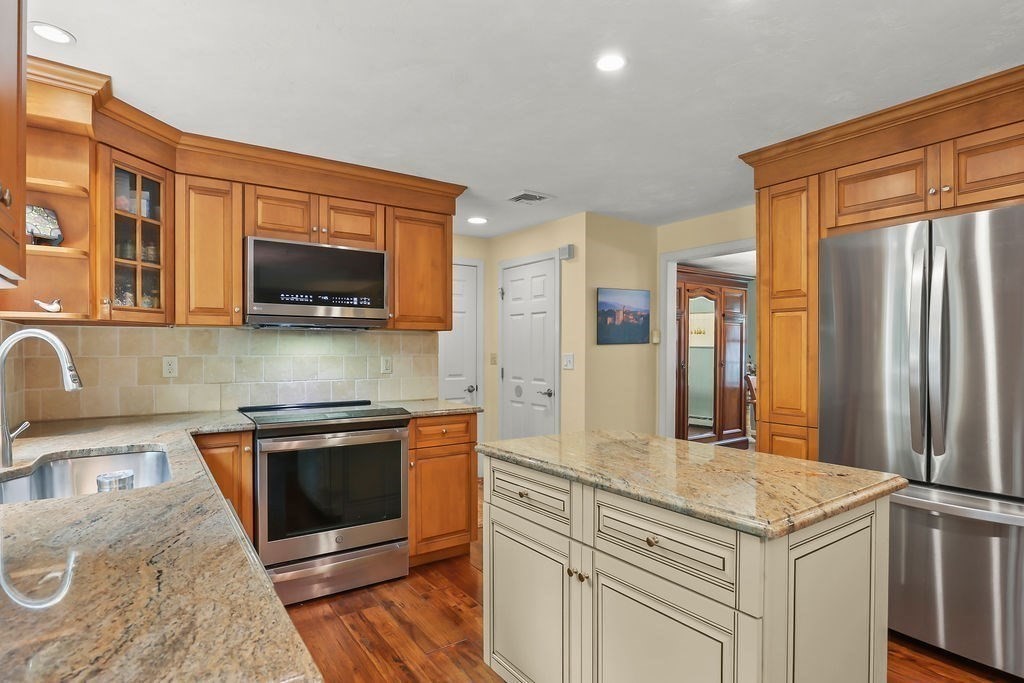 82 Achilles Way Property Photo 3
