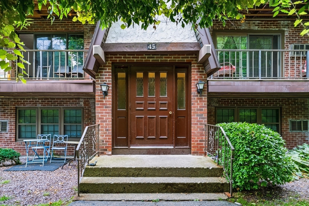 45 West St # C4 Property Photo 1