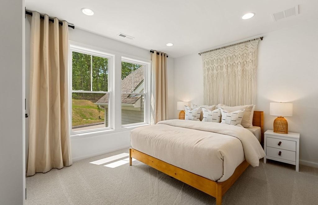 27 Germain Way # 04 Property Photo 17