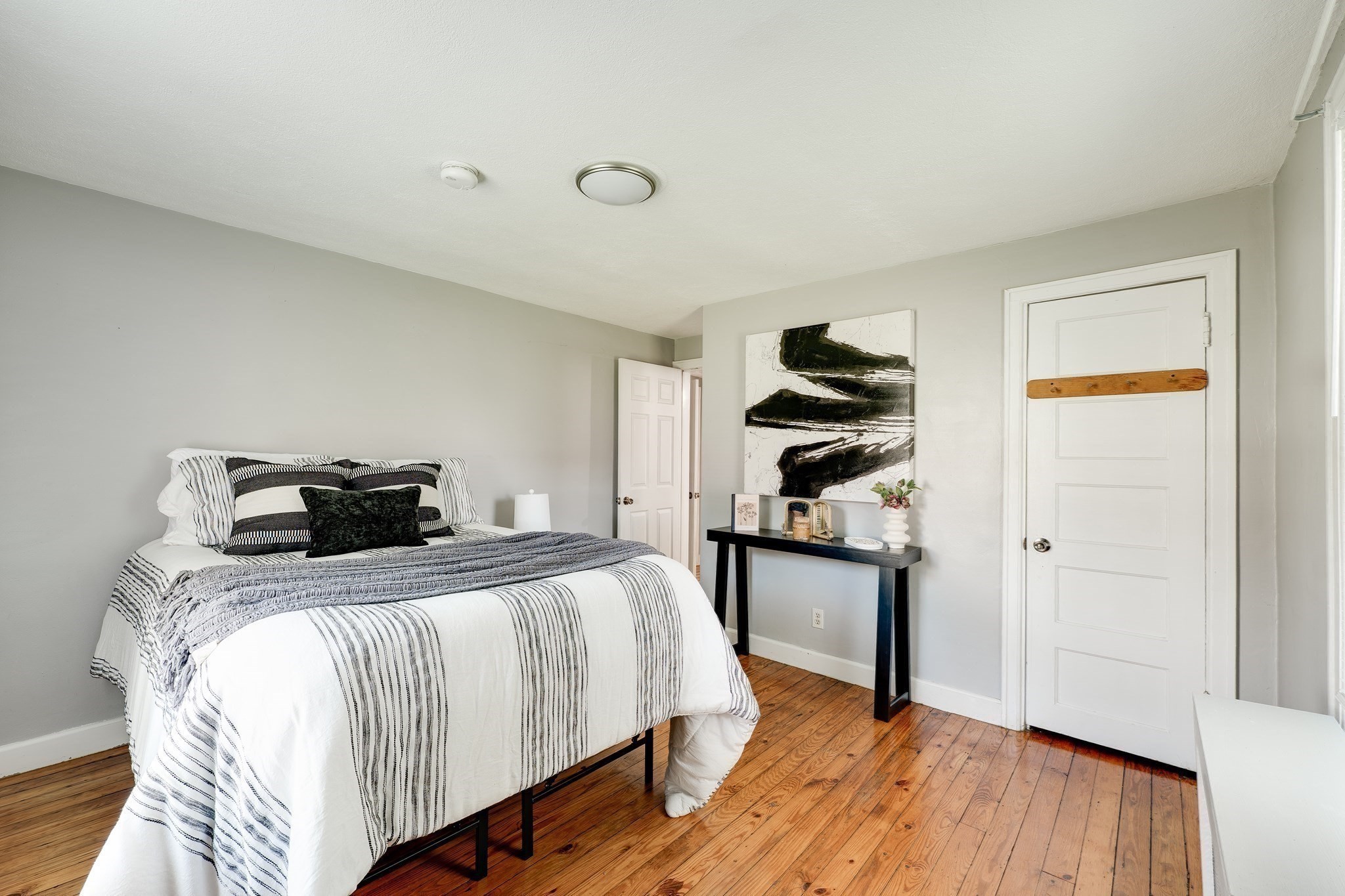 41 Park St Property Photo 5