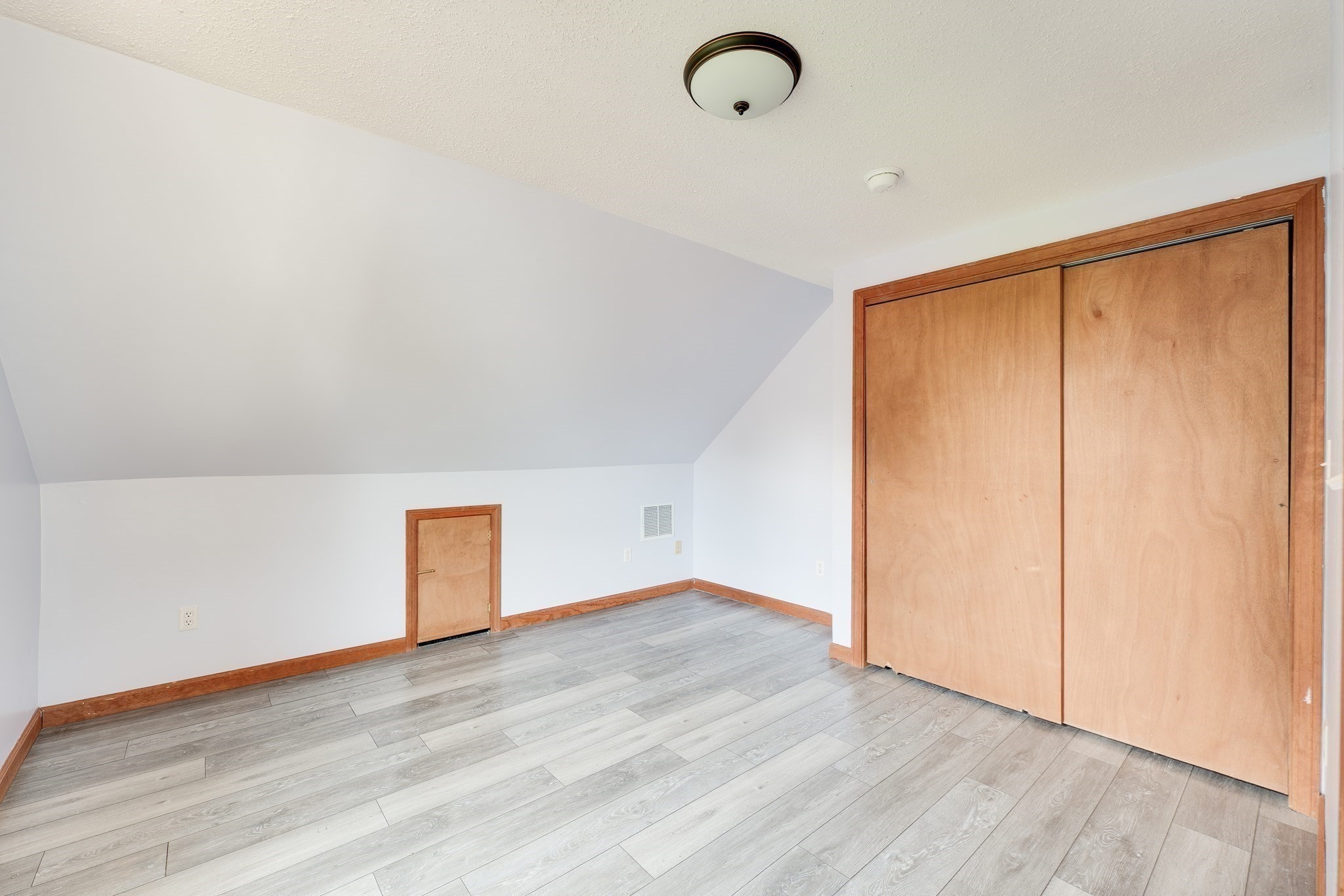 41 Park St Property Photo 21