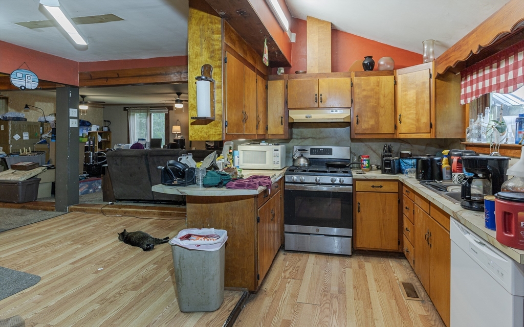 364 Jacksonville Rd Property Photo 8