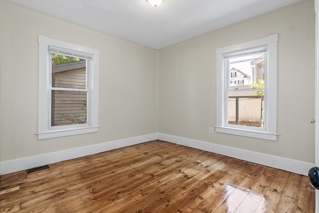 31-33 Bourne Street Property Photo 16