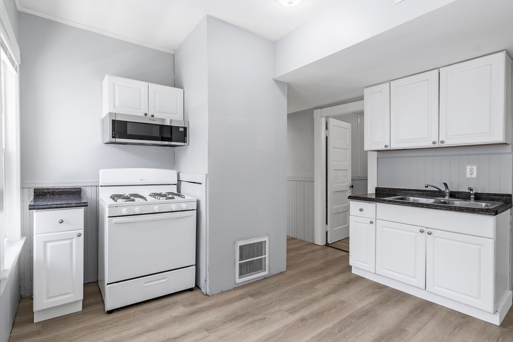 31-33 Bourne Street Property Photo 30