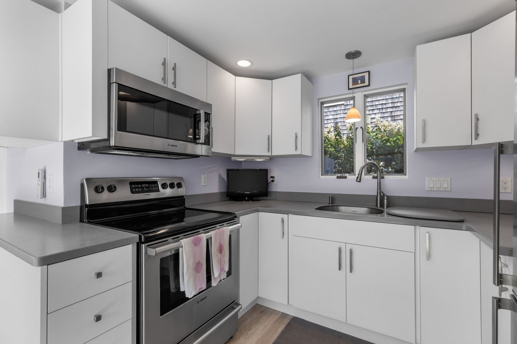 39 Pleasant Street Property Photo 10
