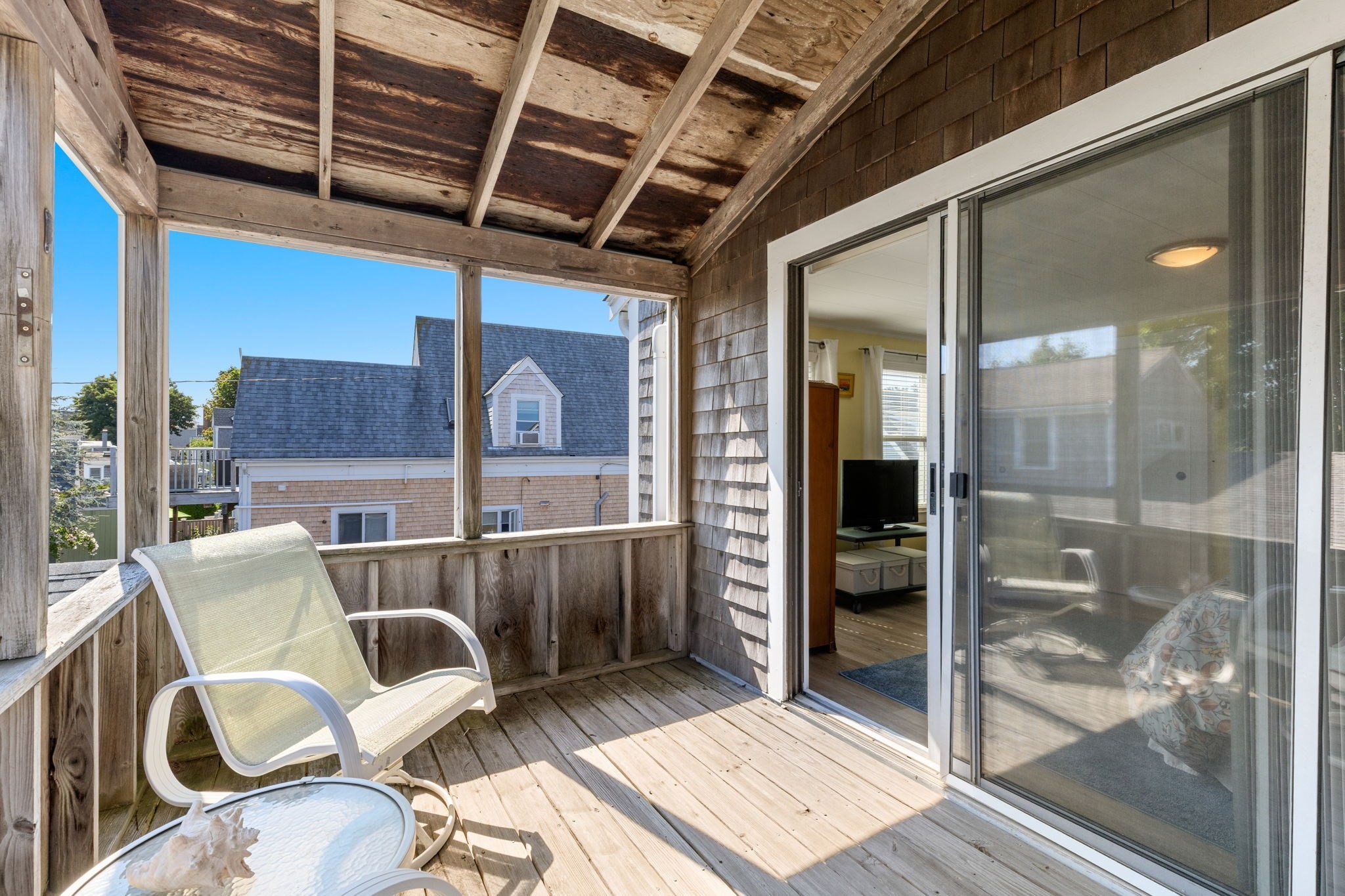 39 Pleasant Street Property Photo 16