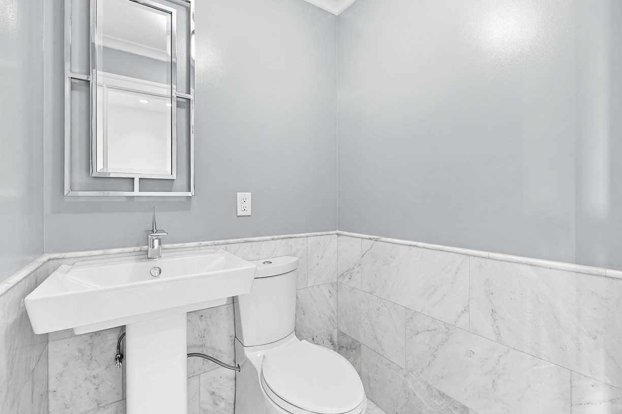 40 Battery St # 309 Property Photo 27