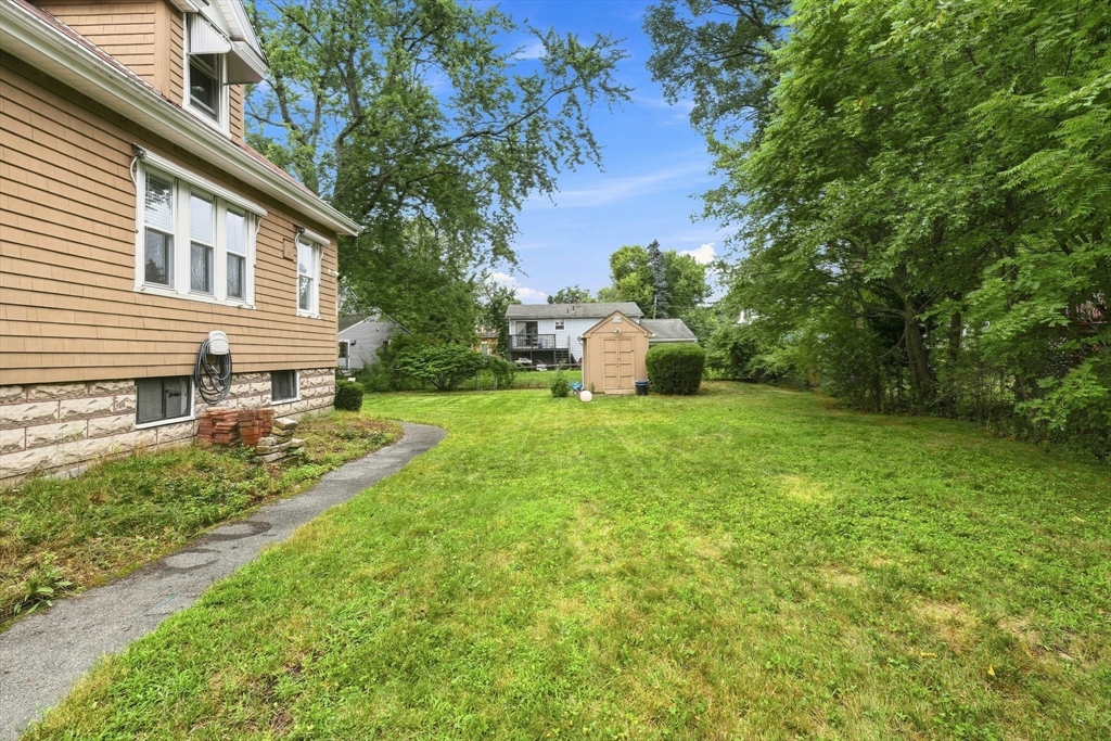 16 Beechcrest St Property Photo 20