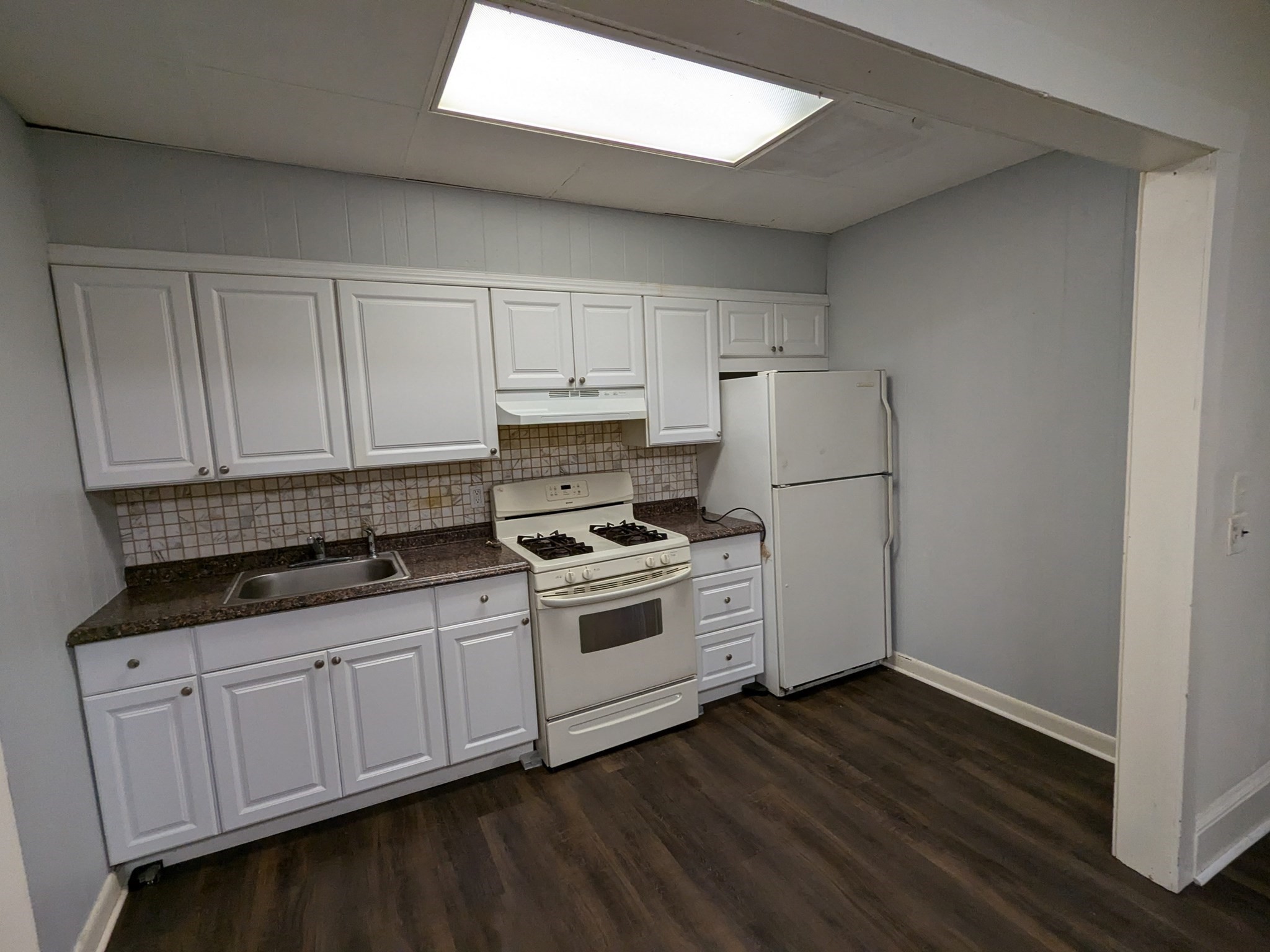 28 Sever St Property Photo 5