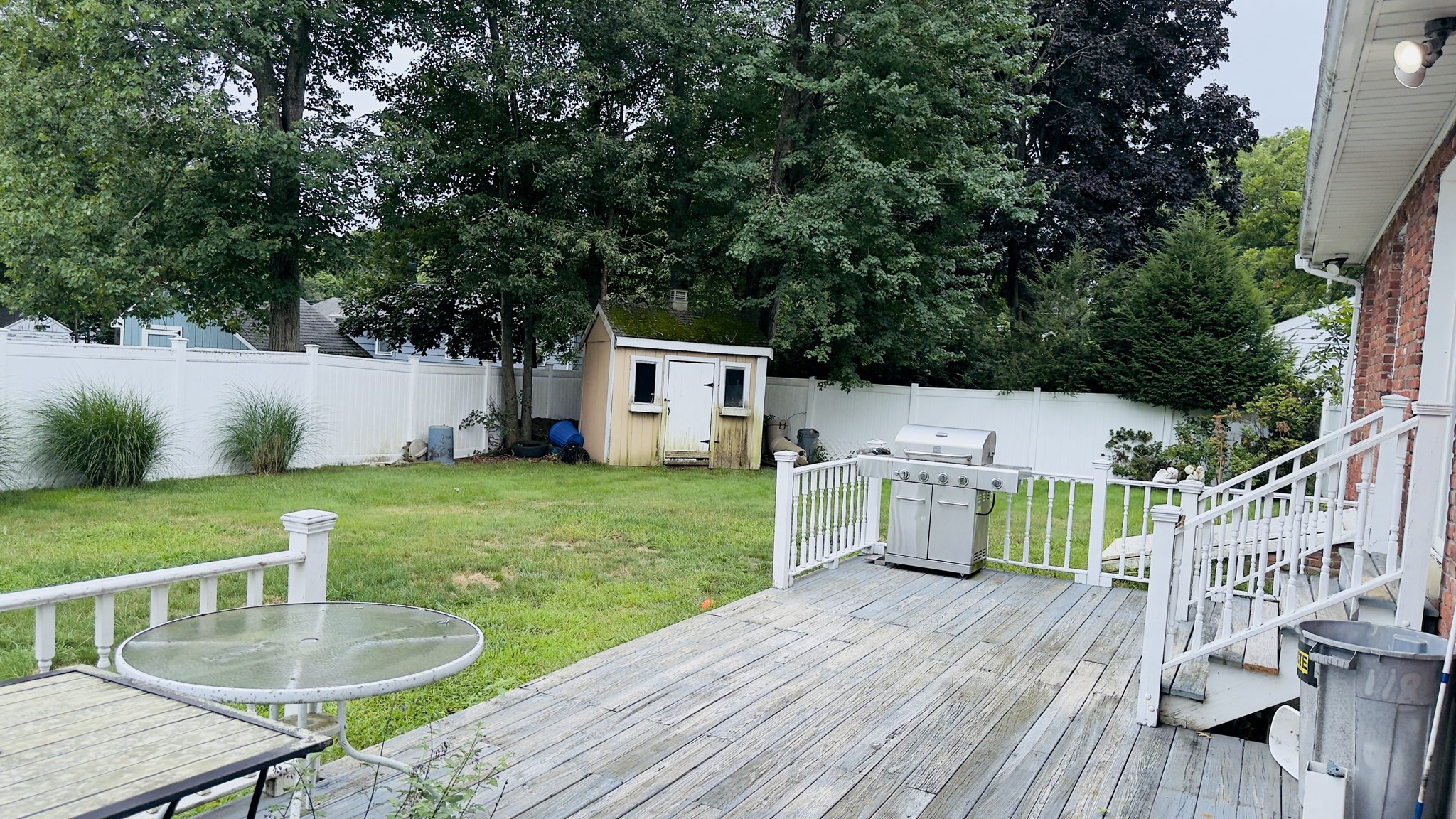118 Woodard Ave Property Photo 24